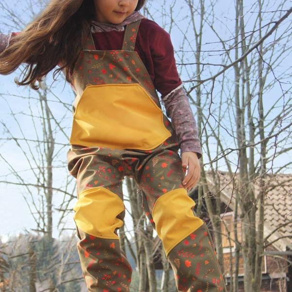 Papierschnittmuster lovely outdoor pants by LovelySewDesign // Matschhose für Kids
